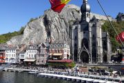 dinant-et-son-rocher-copy.jpg